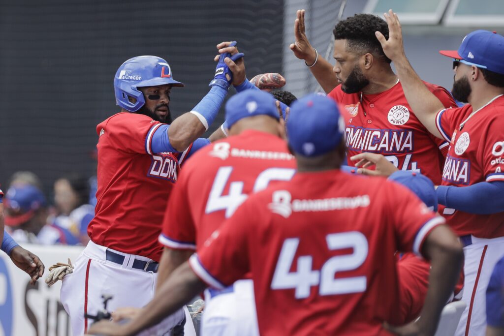 Ramón Hernández decide triunfo del Licey 6-2 sobre Curazao
