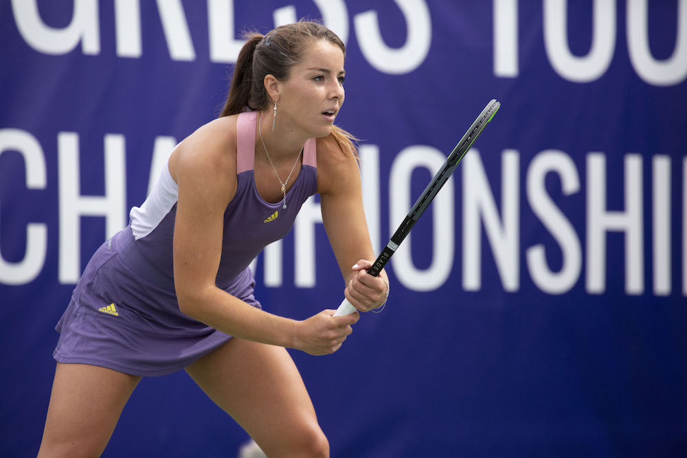 Jodie Burrage cae a manos de Ostapenko en Linz