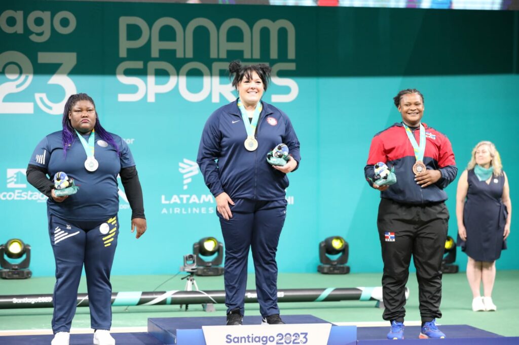 Crismery Santana se lleva el bronce en pesas Panamericanos