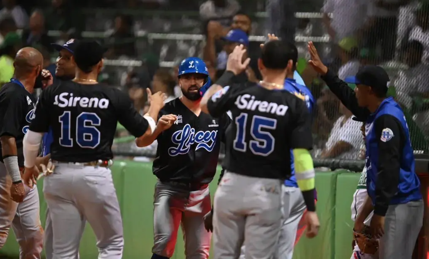 Tigres del Licey ganan el tercer encuentro de la Serie Final y blanquean a las Estrellas