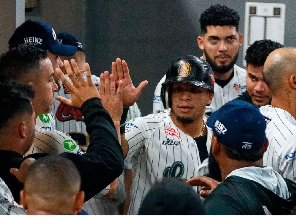 César Hernández alcanzó los 200 hits en Venezuela 