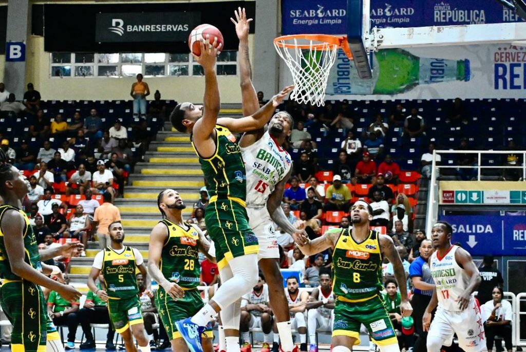 San Carlos obliga a un 5to partido decisivo