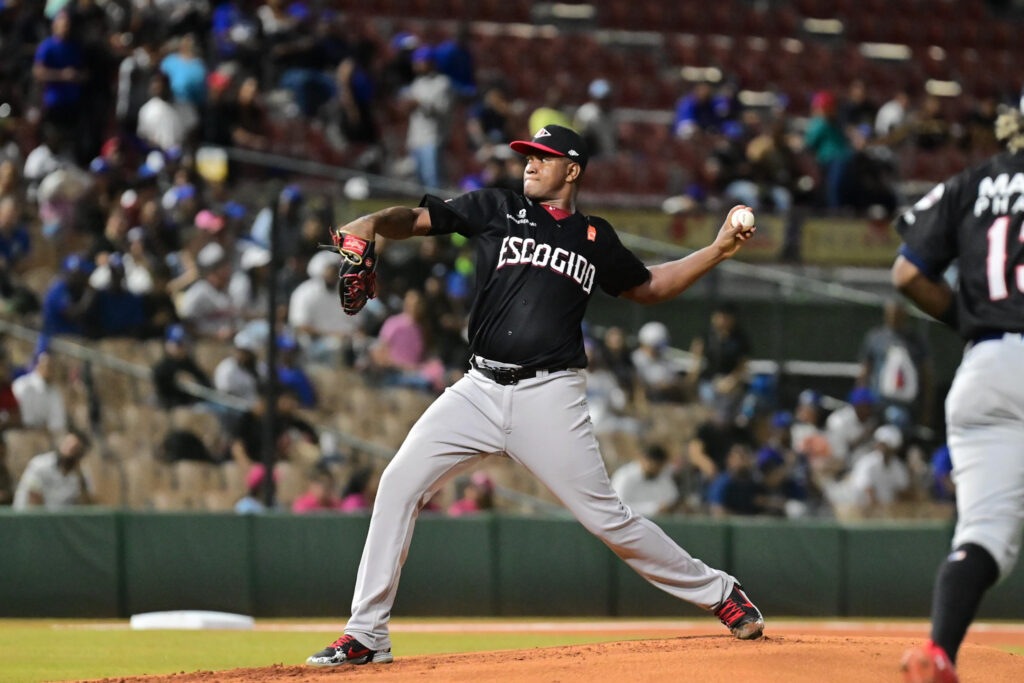 Escogido vence al Licey con jonrón de Crim y gran actuación de su pitcheo