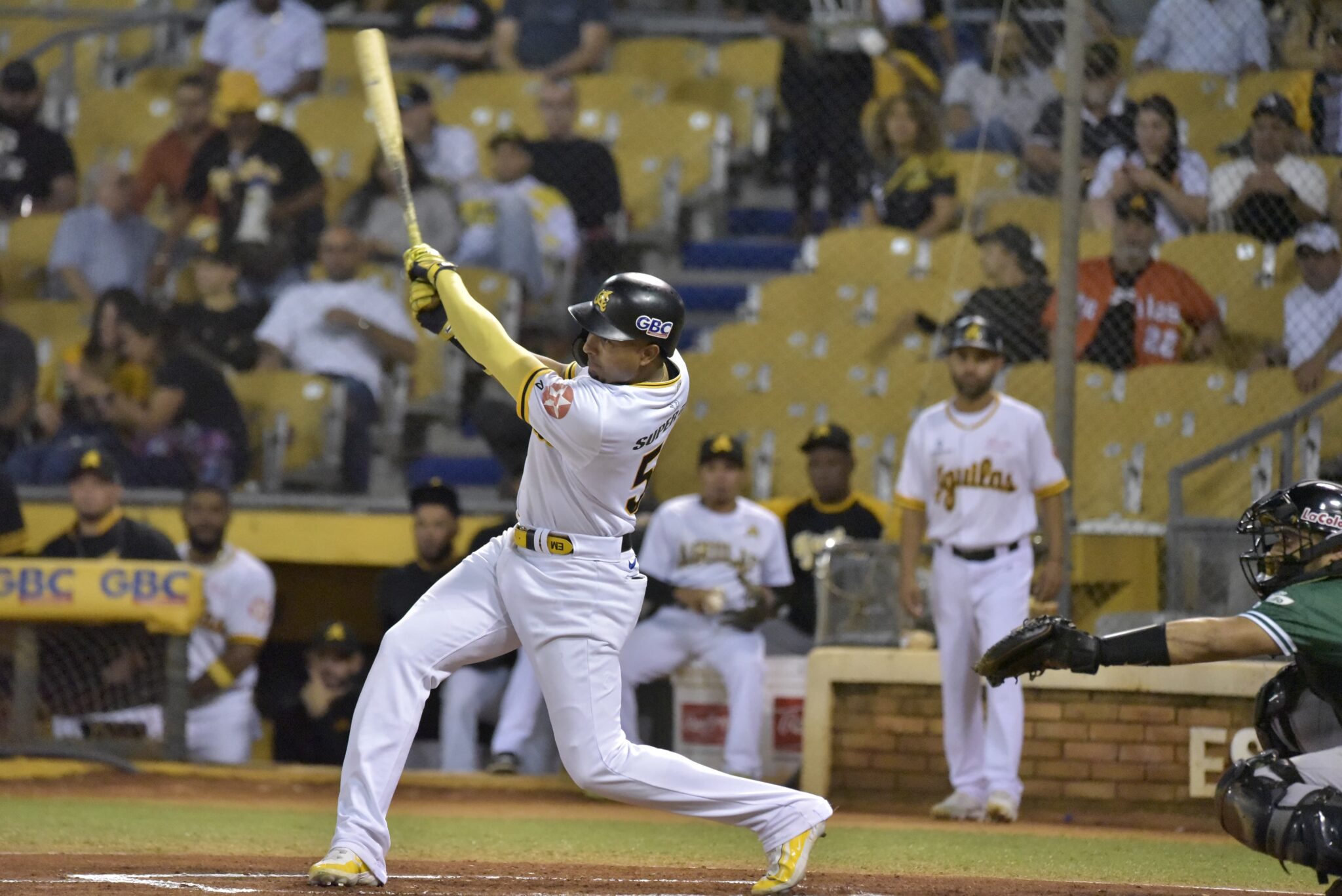 Águilas Cibaeñas vuelven a perder ante Estrellas, se colocan con récord de 1-5