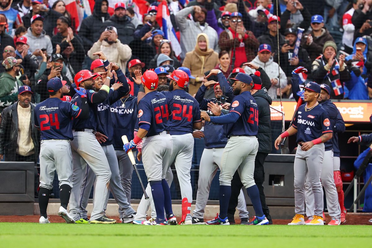 Dominicana se imponen a Puerto Rico en duelo conmemorativo a Canó