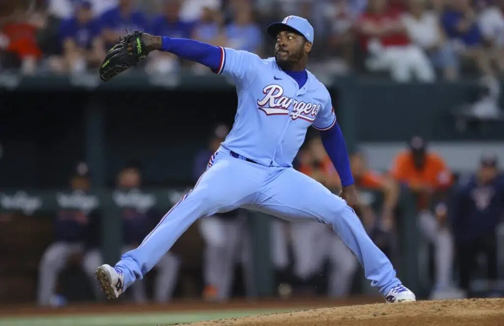 Aroldis Chapman pacta con los Piratas por un año y 10.5 millones de dólares