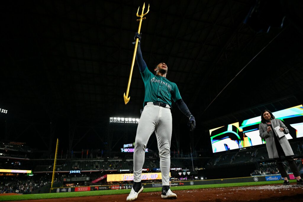 Julio Rodríguez deja en el terreno a los Red Sox con el primer walk off en su carrera