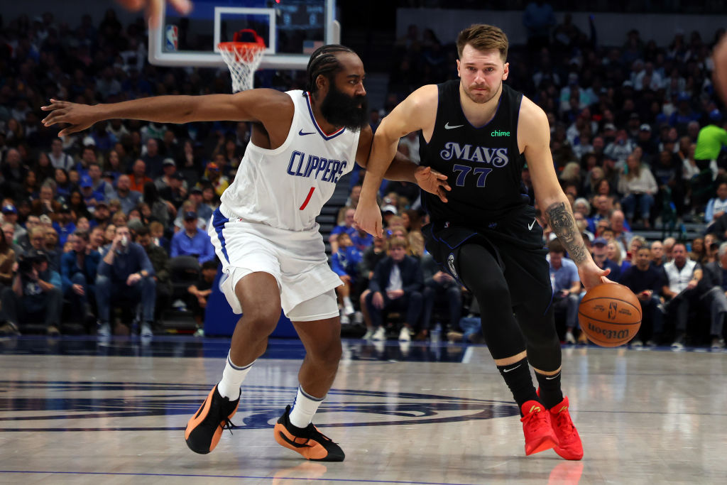 La magia de Luka guía a los Mavericks a propinar una paliza versus Clippers