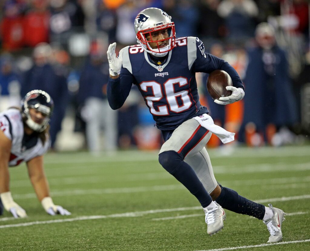 Logan Ryan le dice adiós a la NFL