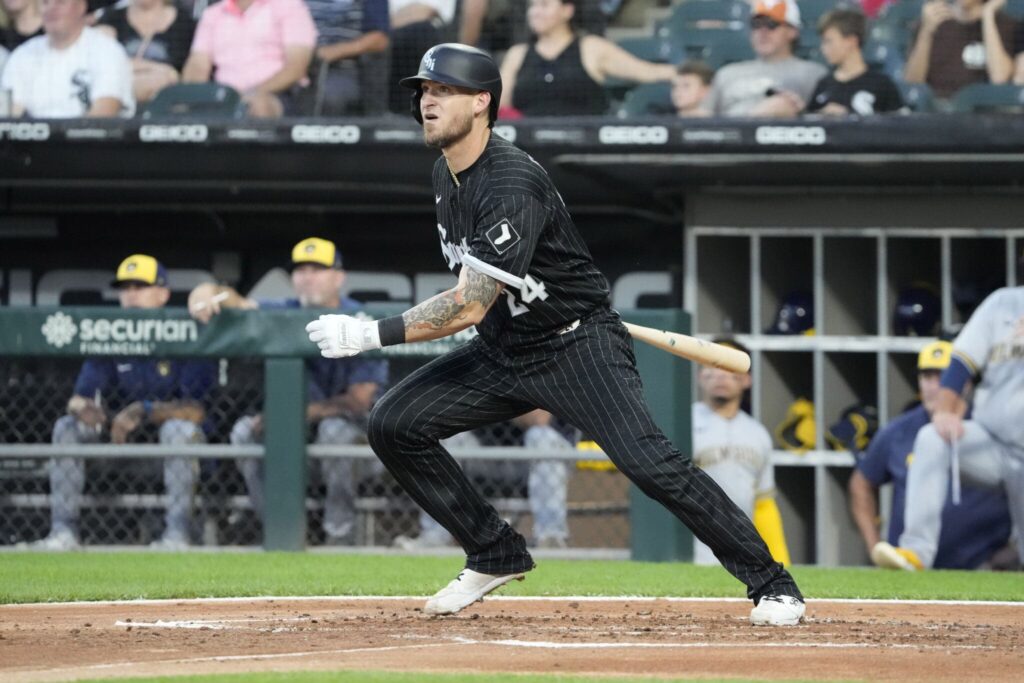 Yasmani Grandal firma con los Piratas de Pittsburgh