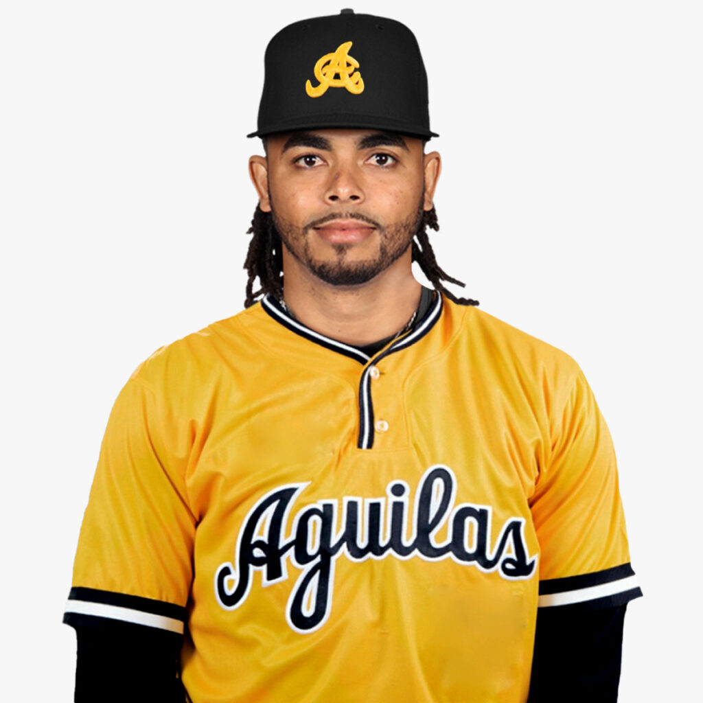 Águilas adquieren lanzador Harol González en cambio con Leones