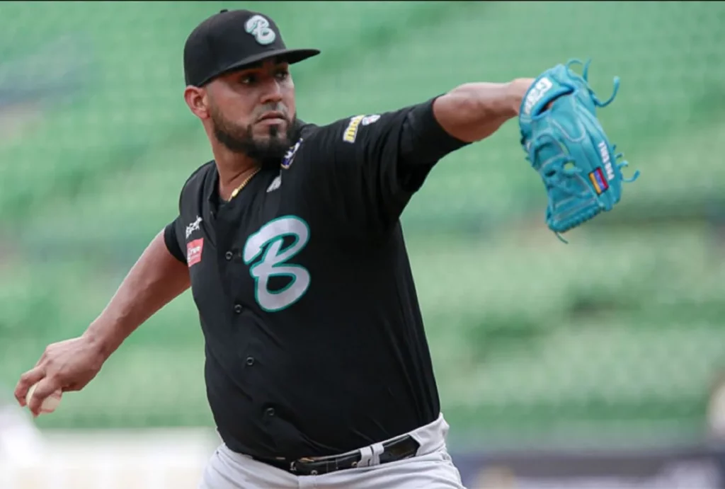 Osmer Morales se llevó el pitcher del año en Venezuela