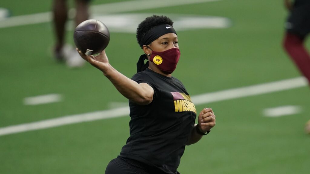 Bears anuncian a Jennifer King como primera mujer en ocupar puesto de entrenadora en su historia