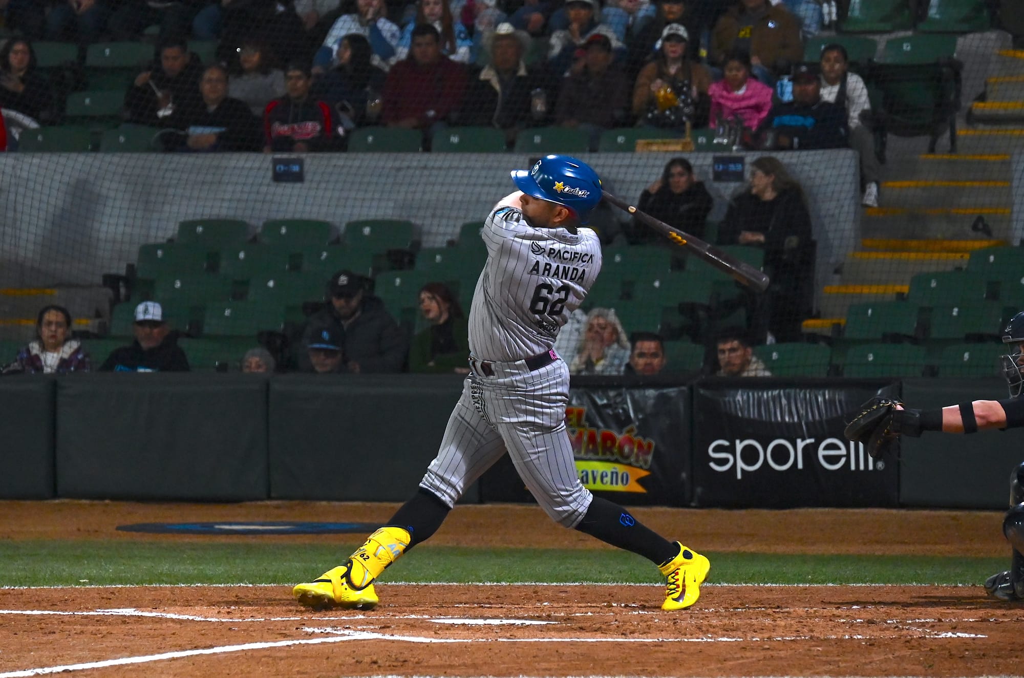 Yaquis abre serie contra Algodoneros con victoria