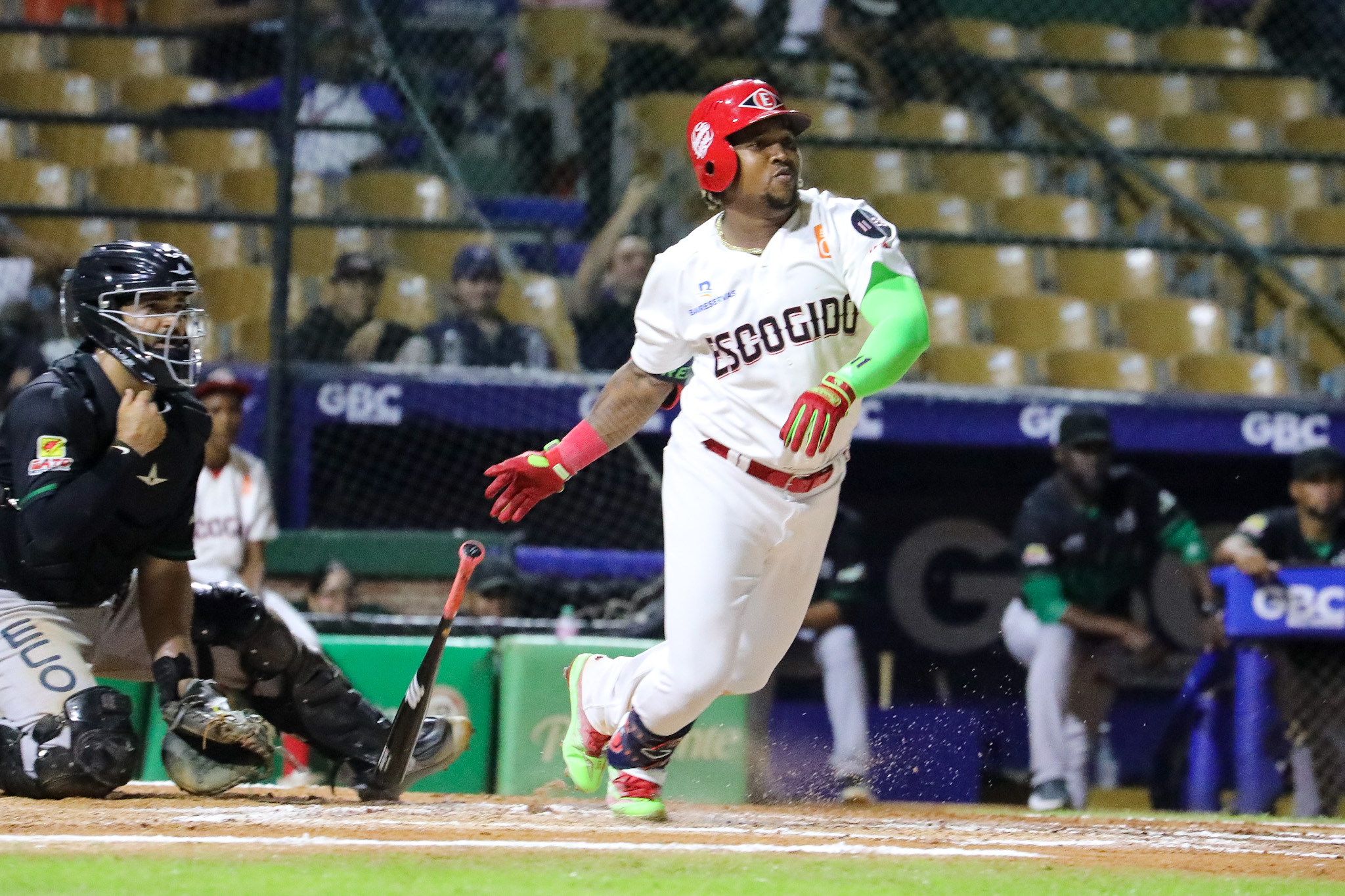 José Ramírez conecta su primer jonrón como jugador del Escogido y Leones vence a Estrellas
