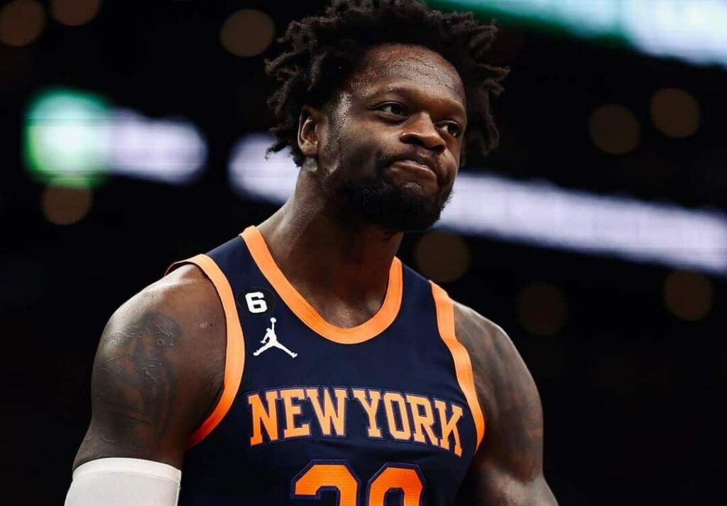 Knicks anuncian el tiempo que se ausentará Julius Randle tras discolarse el hombro derecho