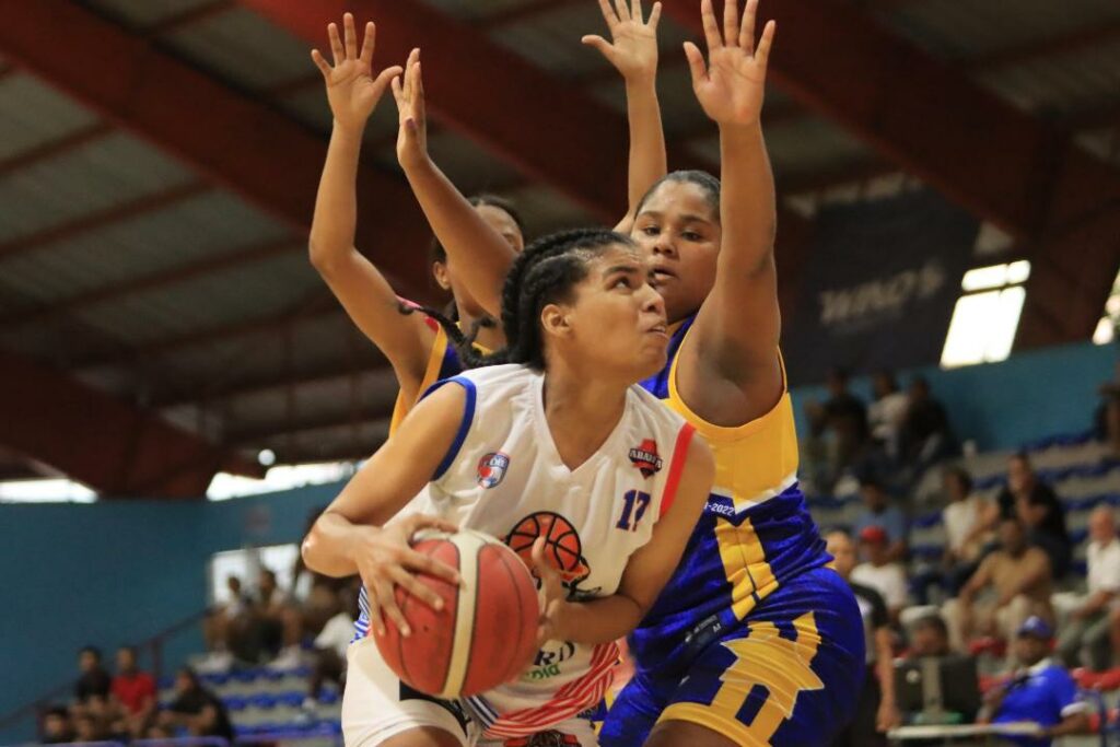 San Lázaro dispone de Mauricio Báez y se acerca al título TBS Distrital Femenino