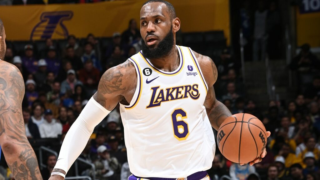 LeBron se convierte en el segundo jugador en llegar a 38K puntos de carrera
