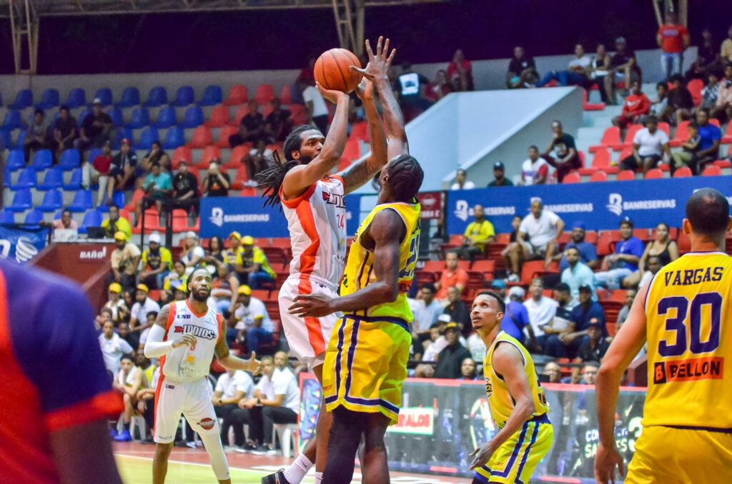 Metros se clasifican a semifinal LNB