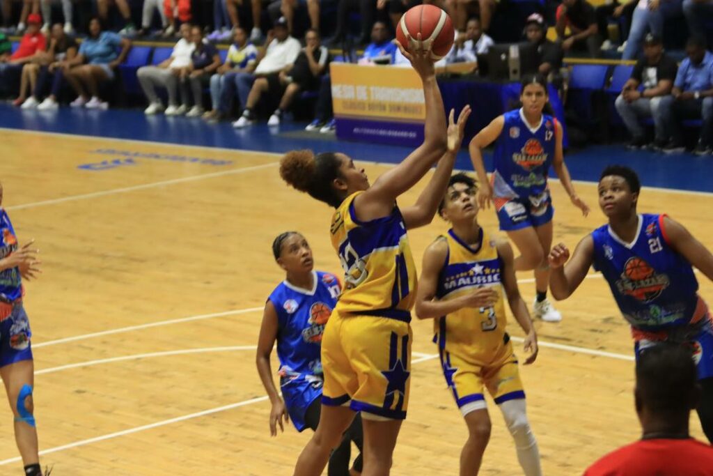 Mauricio Báez empata final ante San Lázaro TBS Distrital Femenino