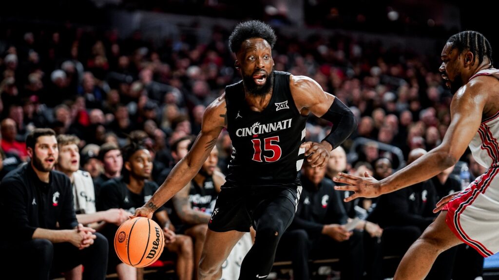Kansas cae ante Cincinnati en el torneo del Big 12