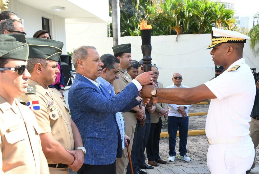 COD recibe parada recorrido antorcha Juegos Militares y Policiales