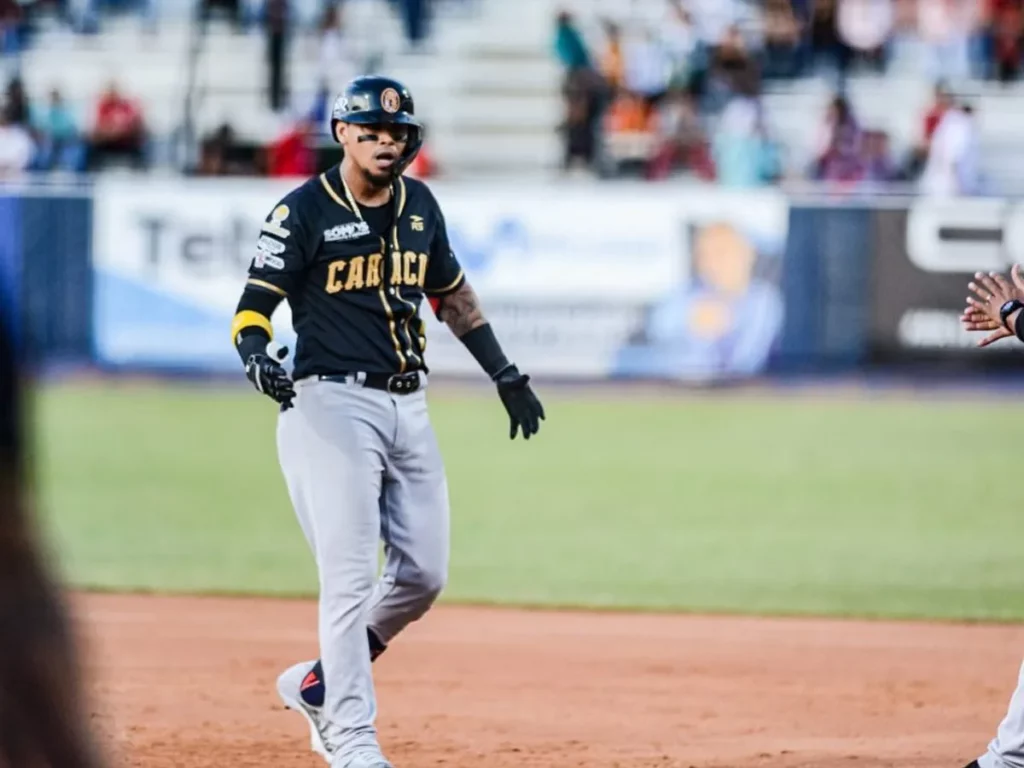 Leones deja abierta la llegada de Orlando Arcia