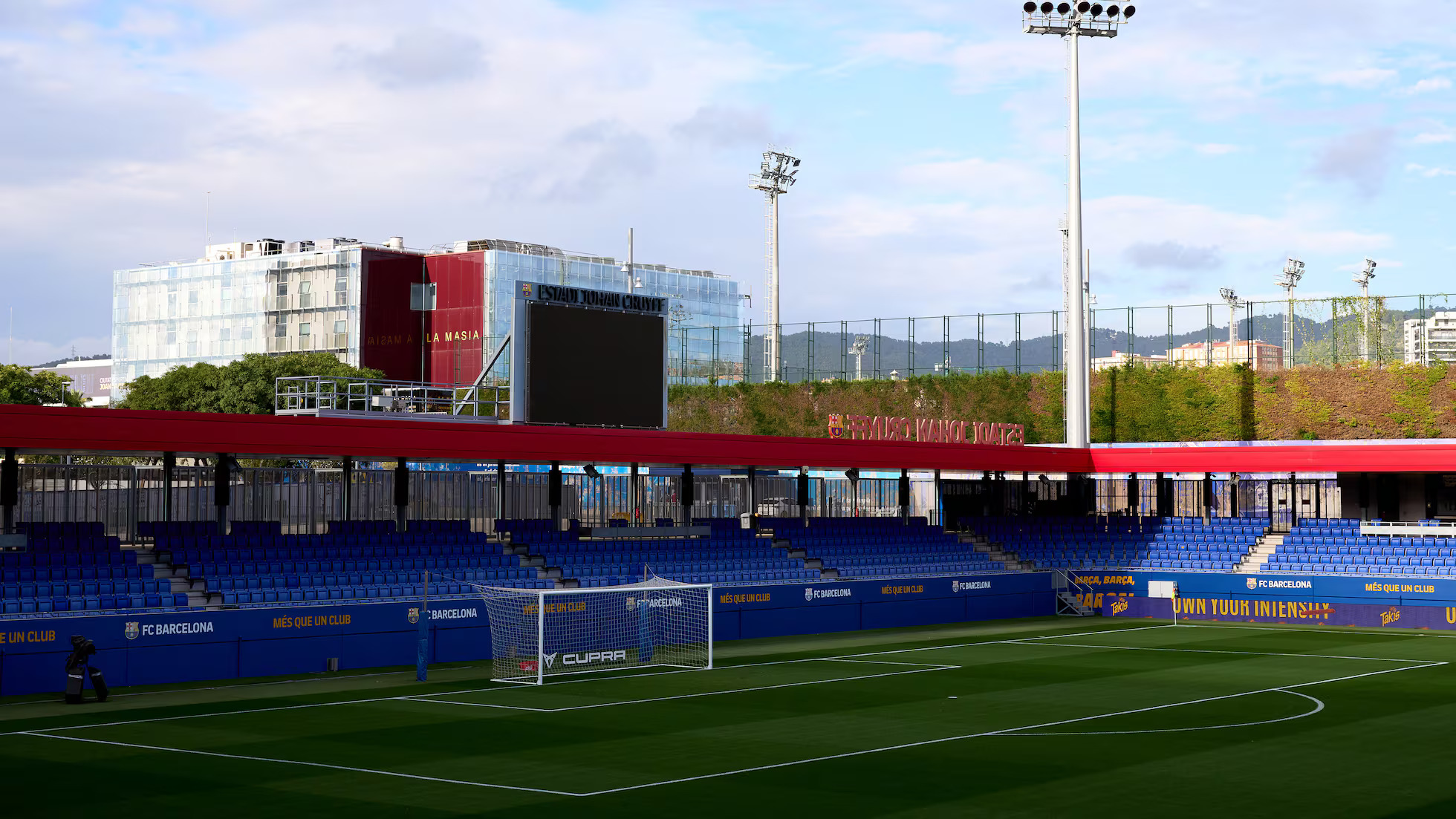 Barcelona disputará su primer partido de LaLiga como local en el estadio del ”Barca B”