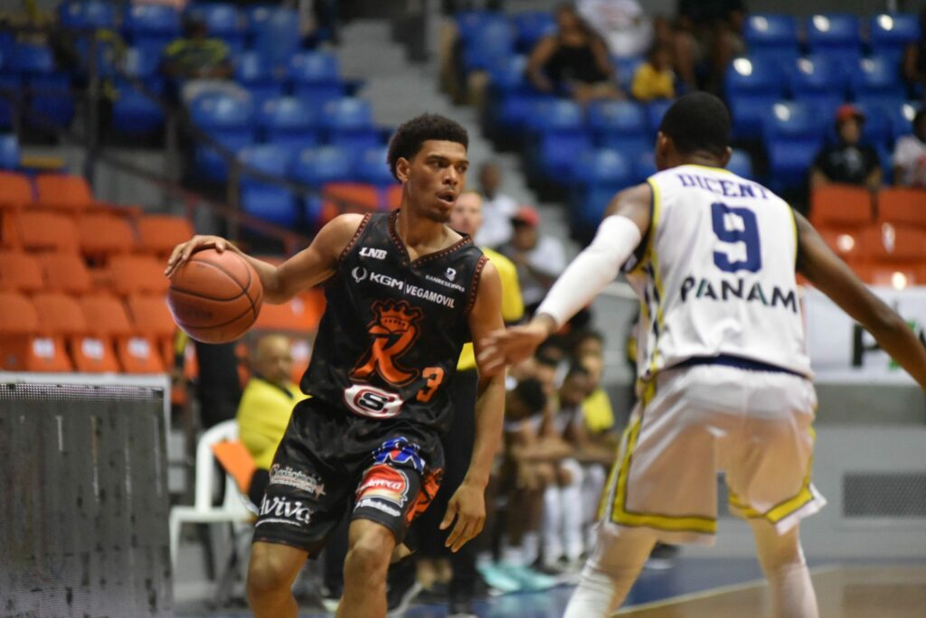 Reales mantienen su invicto en la LNB