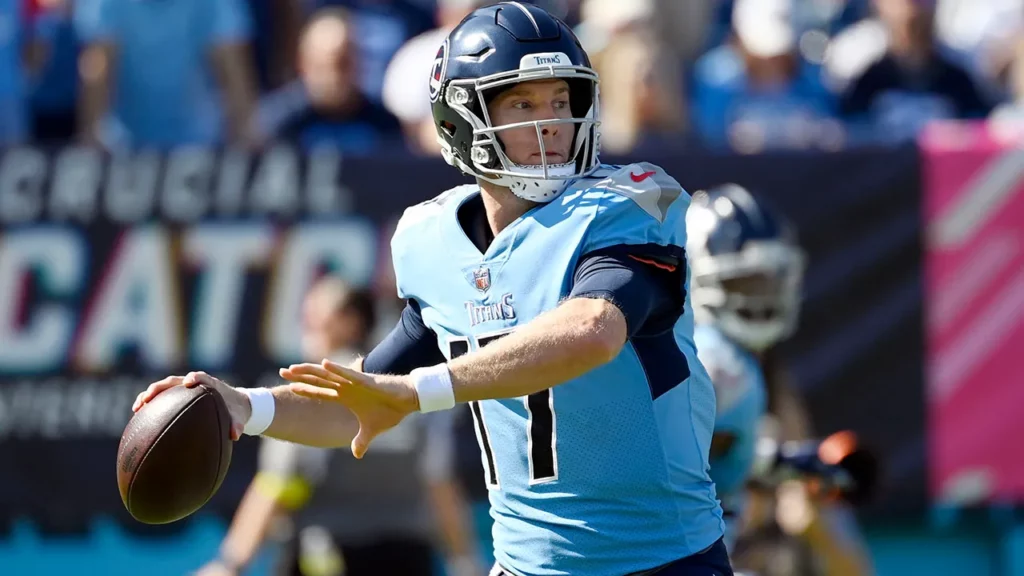 Ryan Tannehill va a la lista de lesionados de los Titans