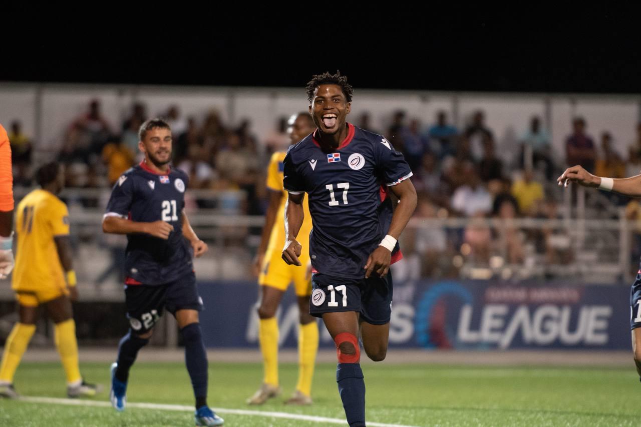 Dominicana vence a Puerto Rico en fútbol femenino