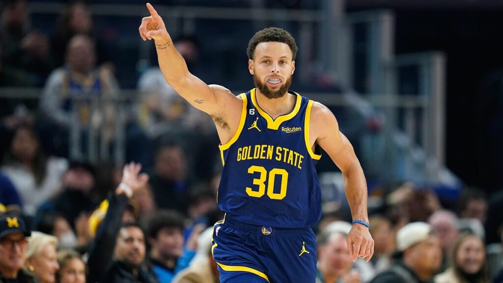 Curry a días de regresar