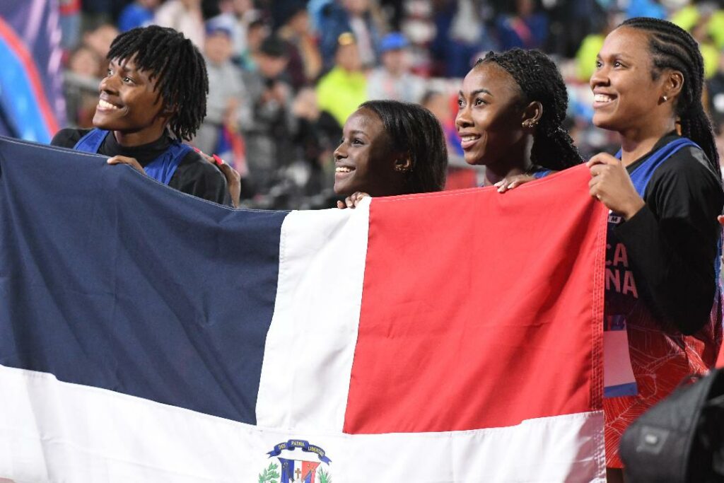 Cuarteta femenina 4×100 se queda con el bronce en atletismo Chile