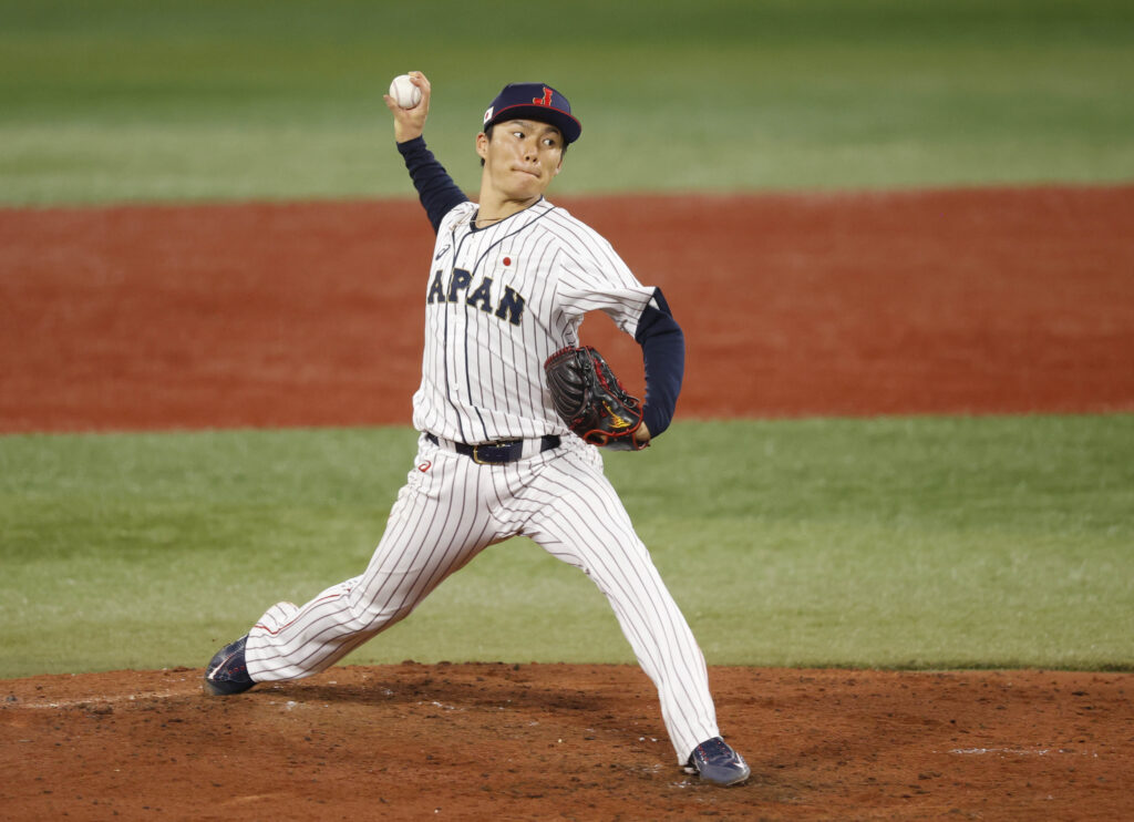Yamamoto acuerdan con Dodgers por 325 millones