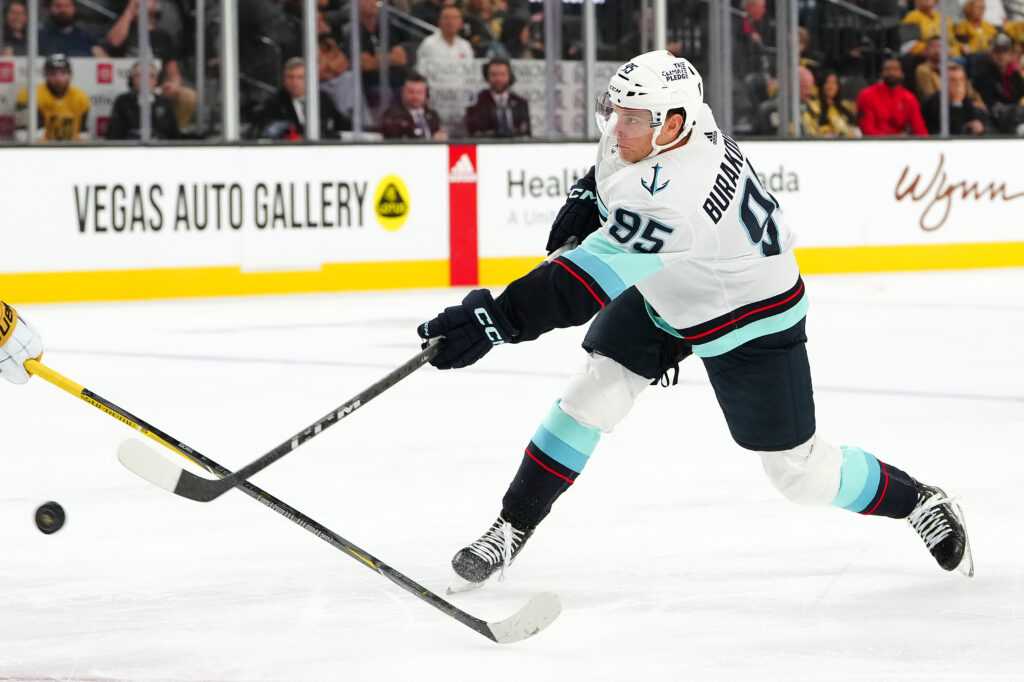 Andre Burakovsky será baja para Seattle por 8 semanas