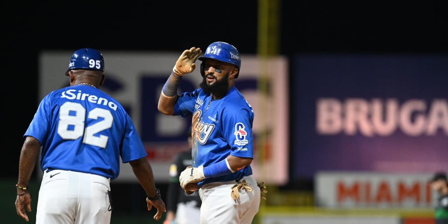 Tigres del Licey vencen a Escogido y amplian su ventaja a tres juegos de diferencia
