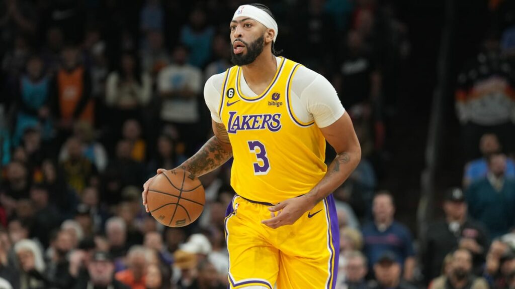 Anthony Davis podría regresar el 28 de enero