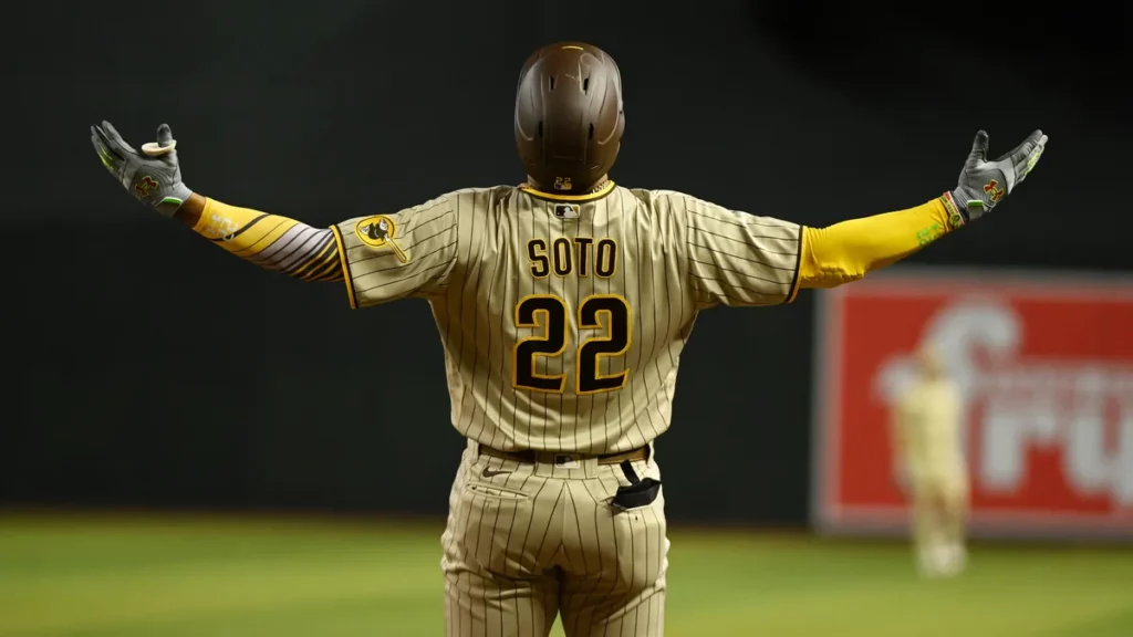 Juan Soto fue sacado de alineación por molestias en la pantorrilla