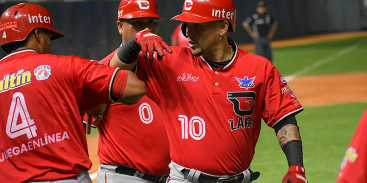 Cardenales inician con buen pie la temporada regular