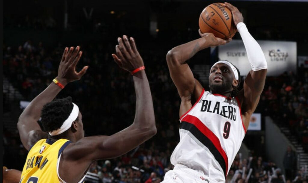 Grant y Trail Blazers le arruinan el debut a Siakam como miembro de los Pacers