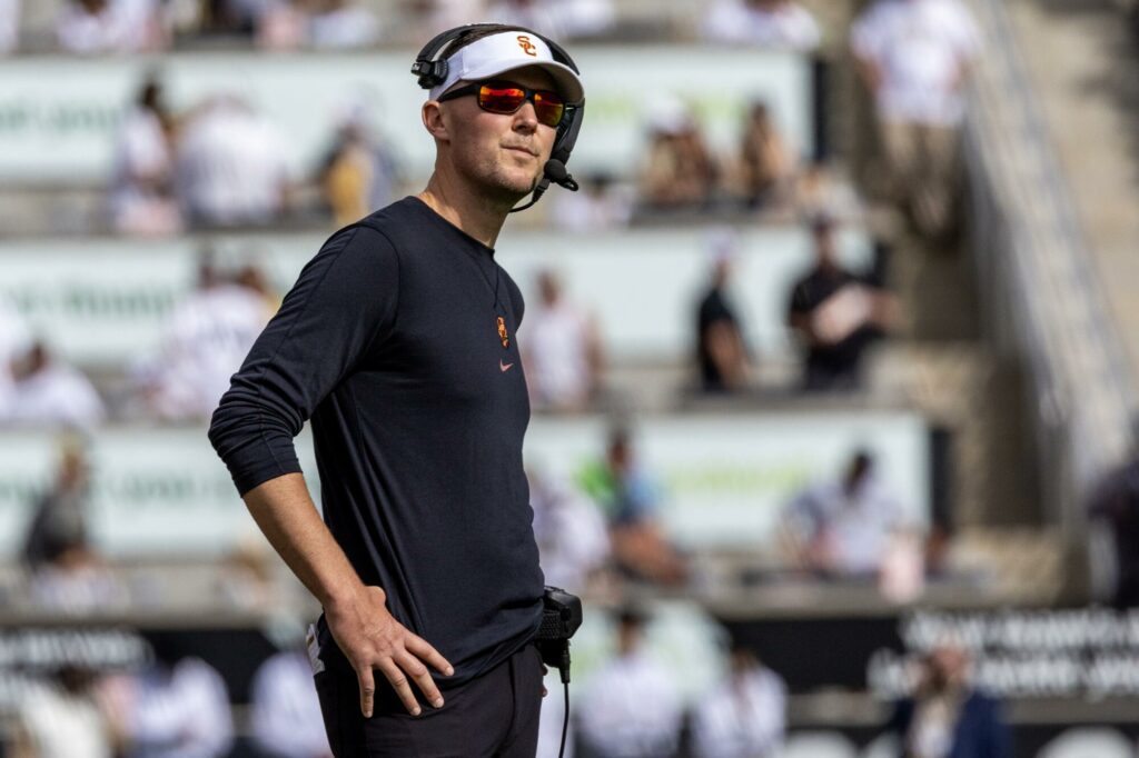 La USC pagó casi $20 millones en la primera temporada de Lincoln Riley