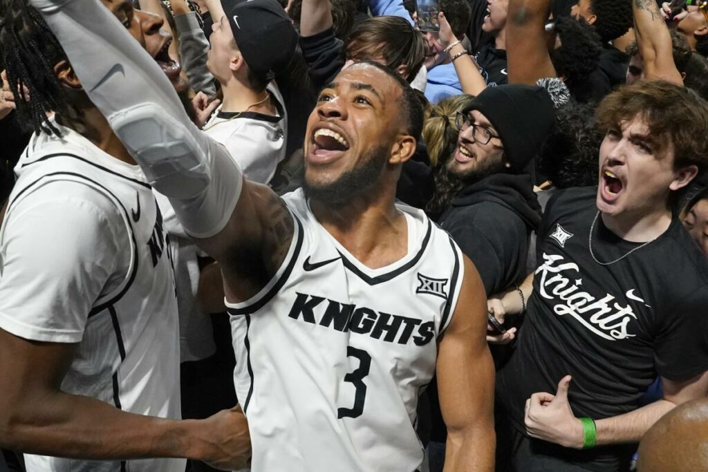 Kansas cae a manos de UCF