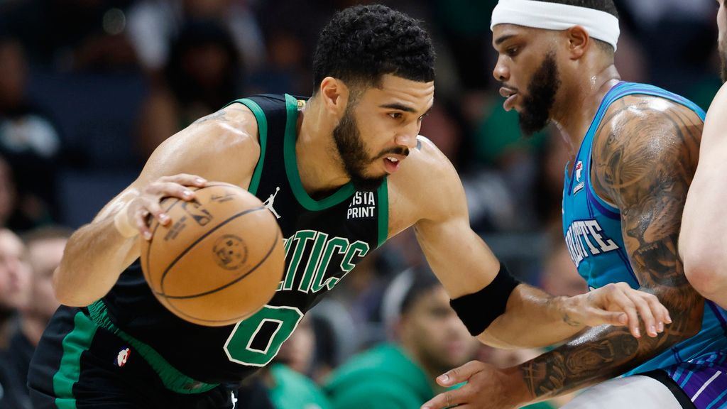 Tatum y los Celtics se quedan con la victoria frente a Hornets