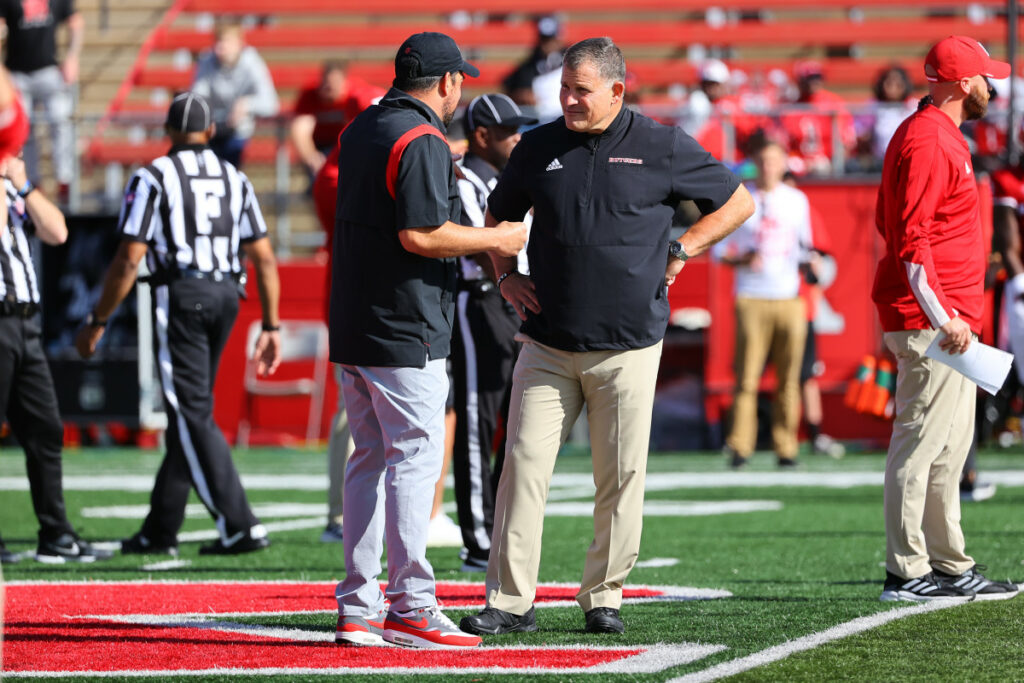 Ryan Day y Greg Schiano niegan rumores en su entorno tras escándalo de Michigan