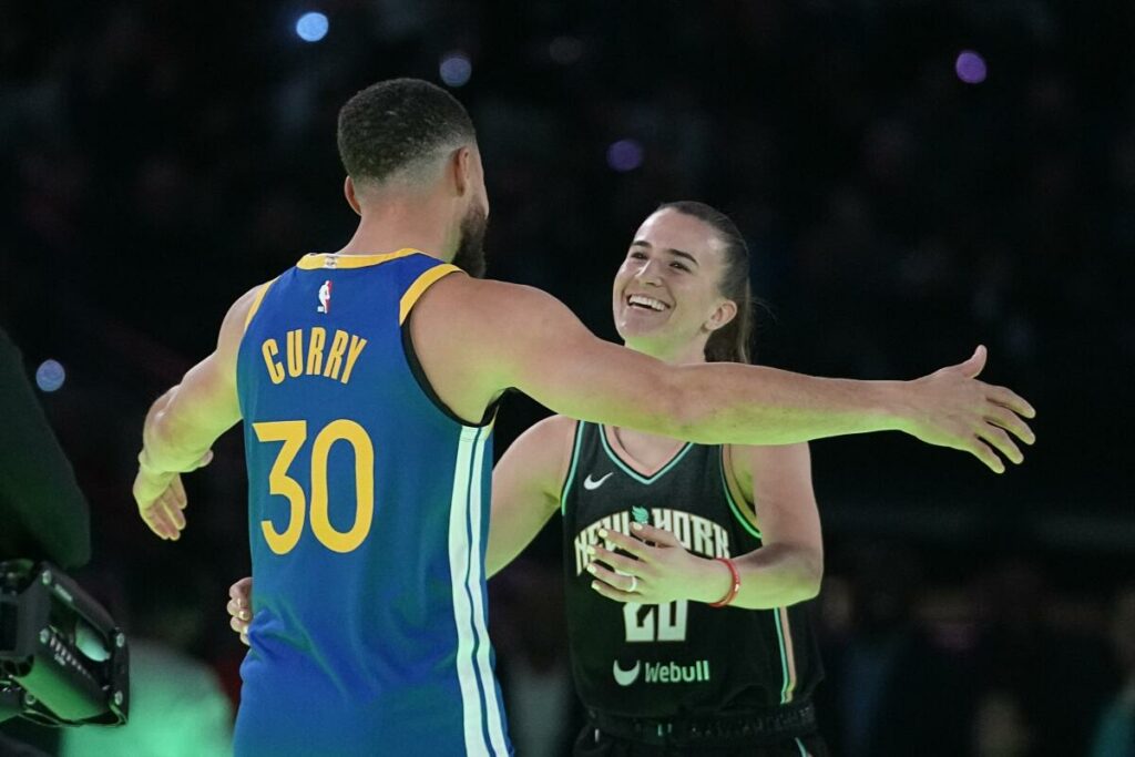 Curry vence a Sabrina en concurso de triples previo al Juego de Estrellas