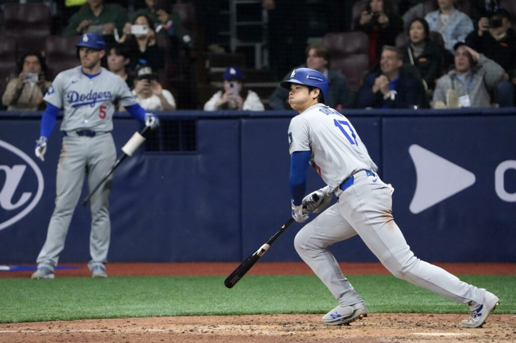 Dodgers vencen a Padres en el primer juego de la temporada