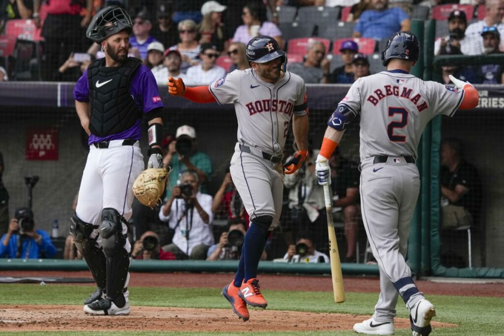 Astros barren serie contra Rockies en suelo mexicano