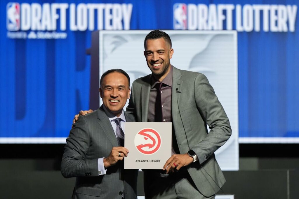 Atlanta gana la primera selección del draft por primera vez desde 1975