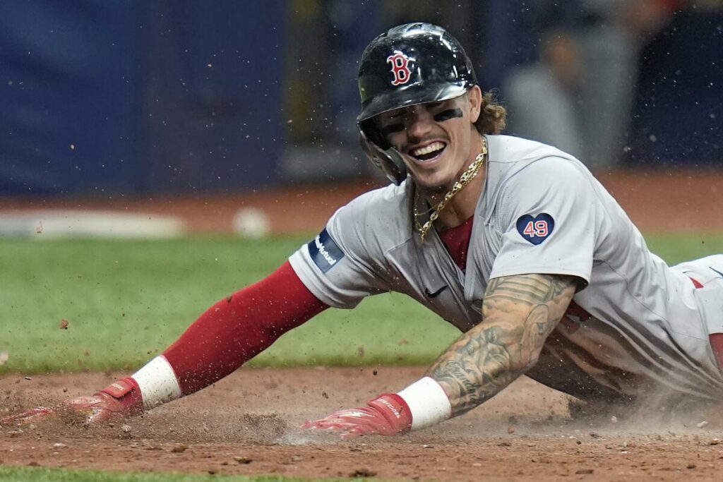 Jarren Durán conecta jonrón y se roba el home en victoria de los Red Sox