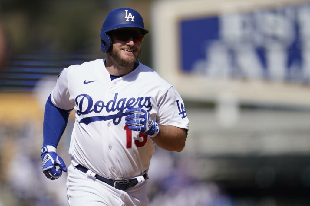 Max Muncy acuerda extensión con los Dodgers